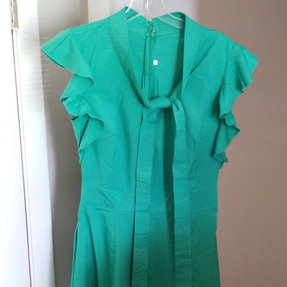Green lightweight dress